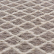 Teppich Loni in Grau & Eierschale aus 100% Wolle | Entdecken Sie unsere schönsten Wohnaccessoires