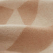 Decke Farum in Beige & Creme aus 100% Merinowolle | Entdecken Sie unsere schönsten Wohnaccessoires
