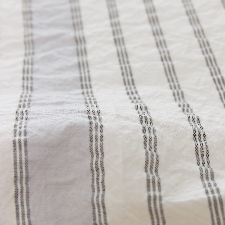 Bettdeckenbezug Minho, Naturweiß & Grau & Schwarz, 93% Baumwolle & 7% Leinen | Hochwertige Wohnaccessoires