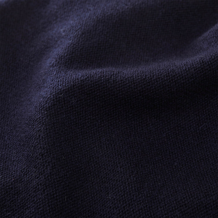 Pullover Nora in Mitternachtsblau aus 50% Kaschmirwolle & 50% Wolle | Entdecken Sie unsere schönsten Wohnaccessoires