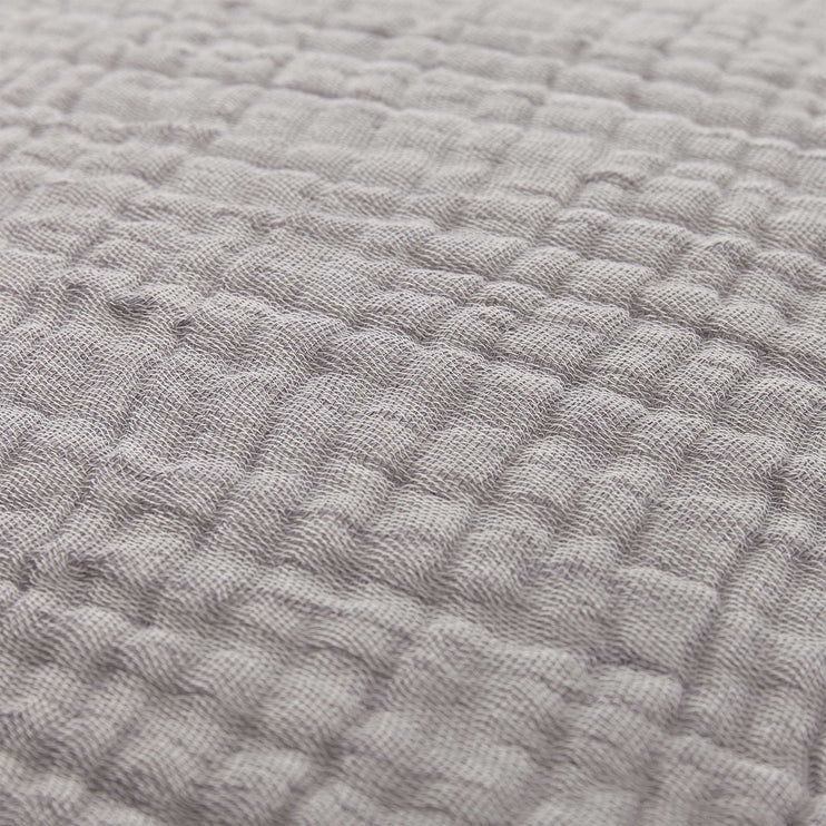 Baumwolldecke Couco Hellgrau & Grau, 100% Baumwolle | URBANARA Baumwolldecken