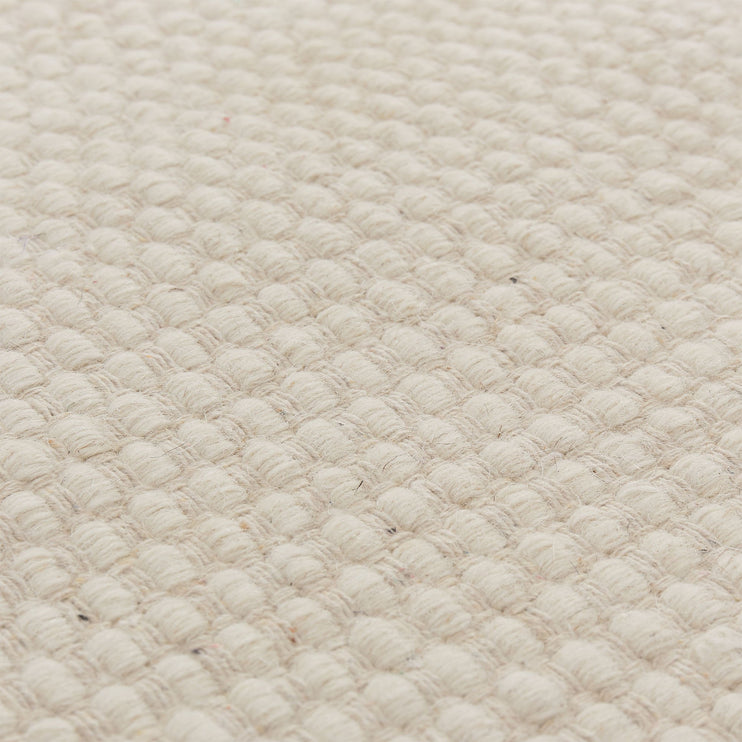 Wollteppich Kolong übergroß Eierschale, 100% Wolle | Hochwertige Wohnaccessoires