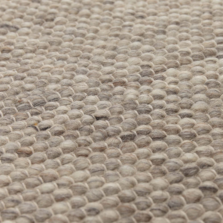 Teppich Kesar, Creme & Grau & Sand, 60% Wolle & 15% Jute & 25% Baumwolle | URBANARA Wollteppiche