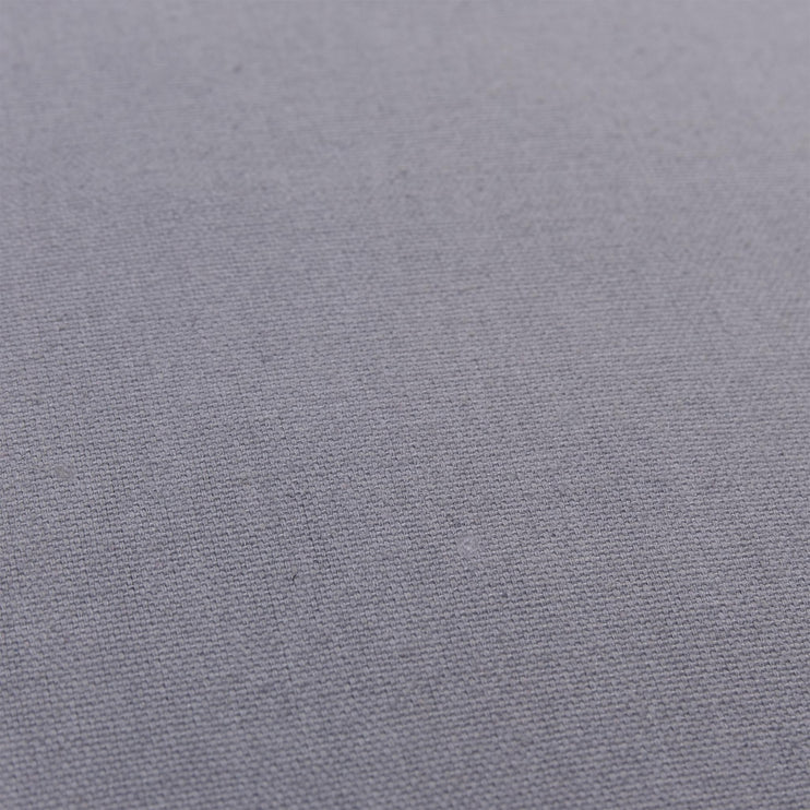 Kissen Komana in Taubenblau aus 100% Baumwolle & 100% Styroporkügelchen | Entdecken Sie unsere schönsten Wohnaccessoires