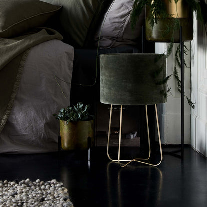 Tischlampe Posalin Messing & Moosgrün | Schöne Ideen für Ihr Zuhause | URBANARA