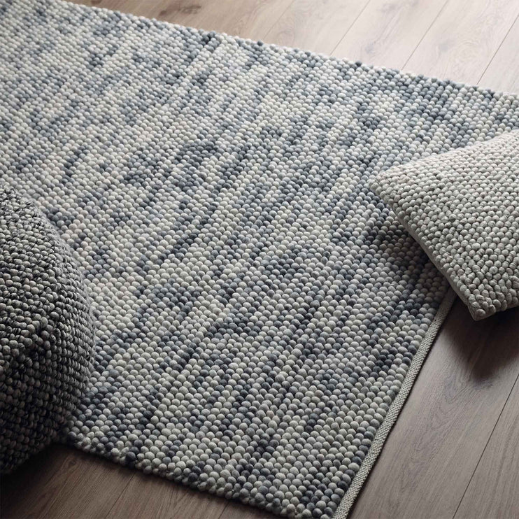 Teppich Raviin Grau-Melange | Schöne Ideen für Ihr Zuhause | URBANARA