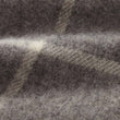 Wolldecke Saldus in Grau & Creme aus 100% Schurwolle | Entdecken Sie unsere schönsten Wohnaccessoires